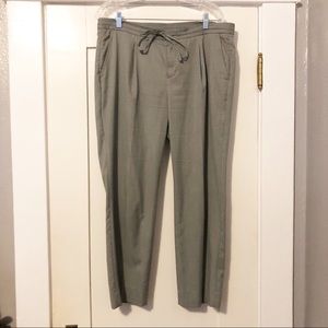 Banana Republic women’s  dress pants. size 10